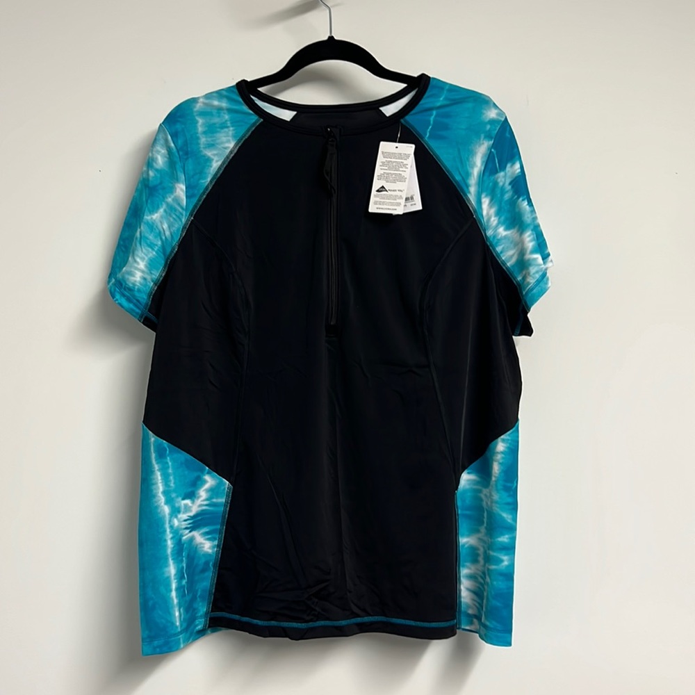 Layne Bryant/Cacique Swim Tee